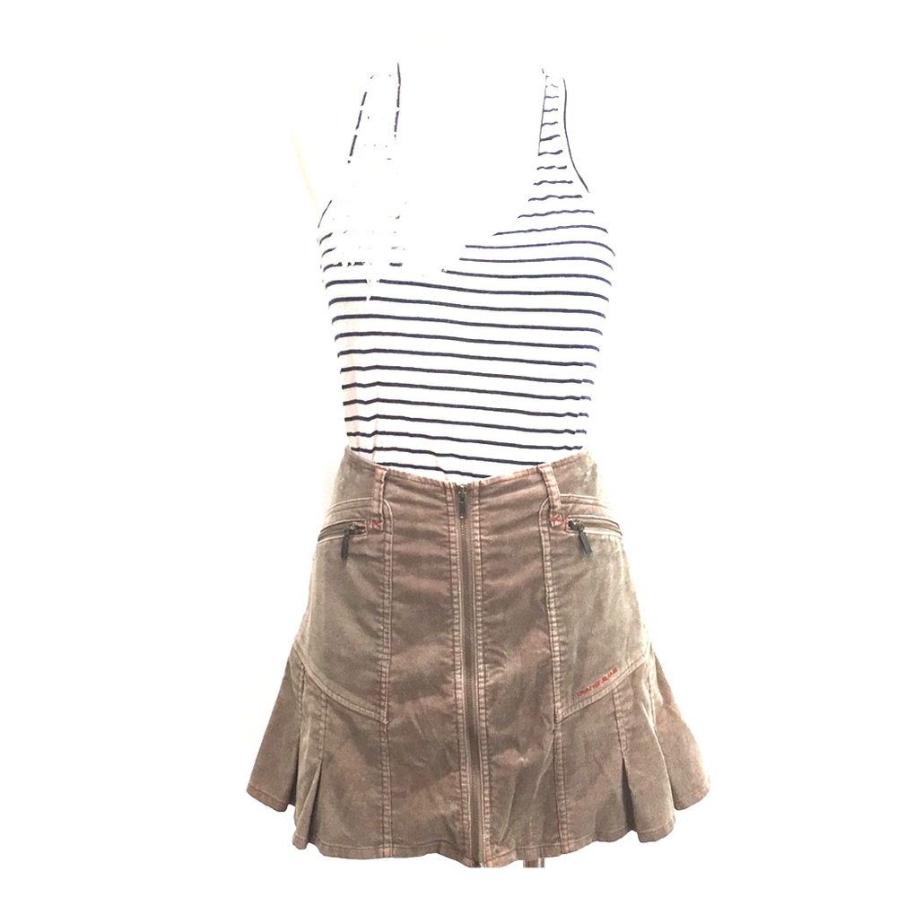 Donna Karan Corduroy Zip-up Skirt